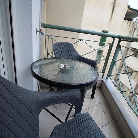With Free Parking Apartamento *
